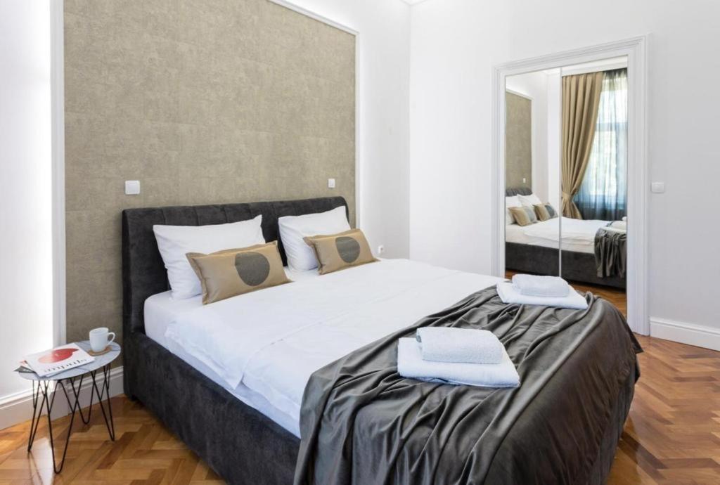 Lux Nice City Center With Private Parking Zagreb Exterior photo